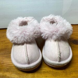 Target Pink Fluffy Toddler Slippers